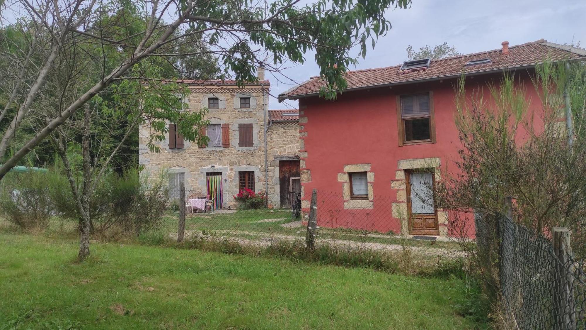 Gite La Roche Bertignat 외부 사진
